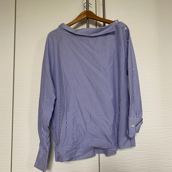 Babaton Off-shoulder Side Button Up - Picture 2 of 5
